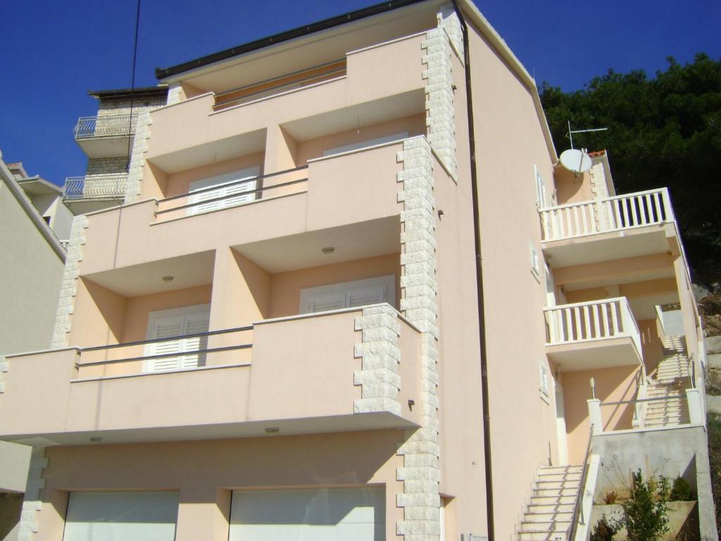 מימיצה Apartments Maras מראה חיצוני תמונה